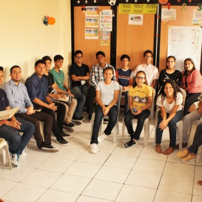 CLASE DE ADOLESCENTES CLASE DE ADOLESCENTES